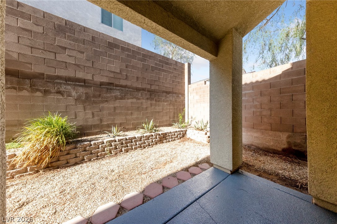 10005 Barengo Avenue Property Photo 3