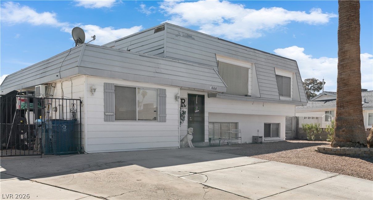 4664 El Canasta Way Property Photo 1