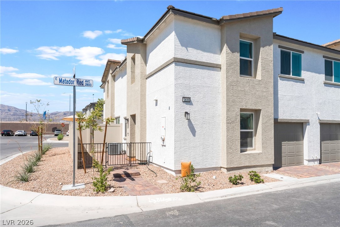 2830 Matador Red Avenue Property Photo 17