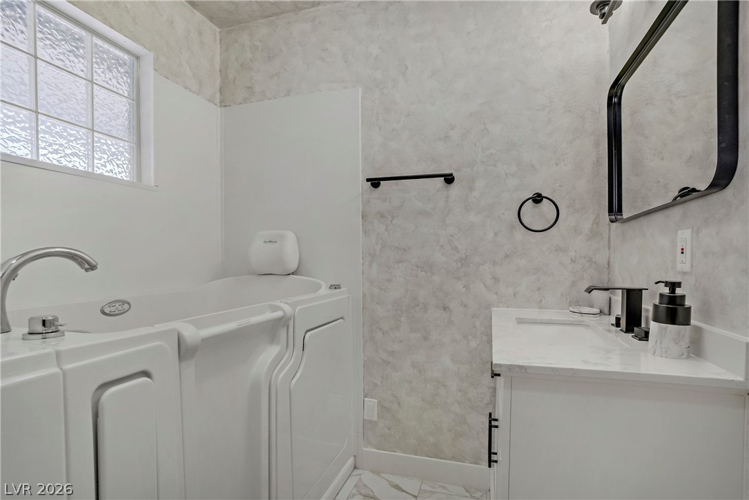 4490 West Warm Springs Road Property Photo 12