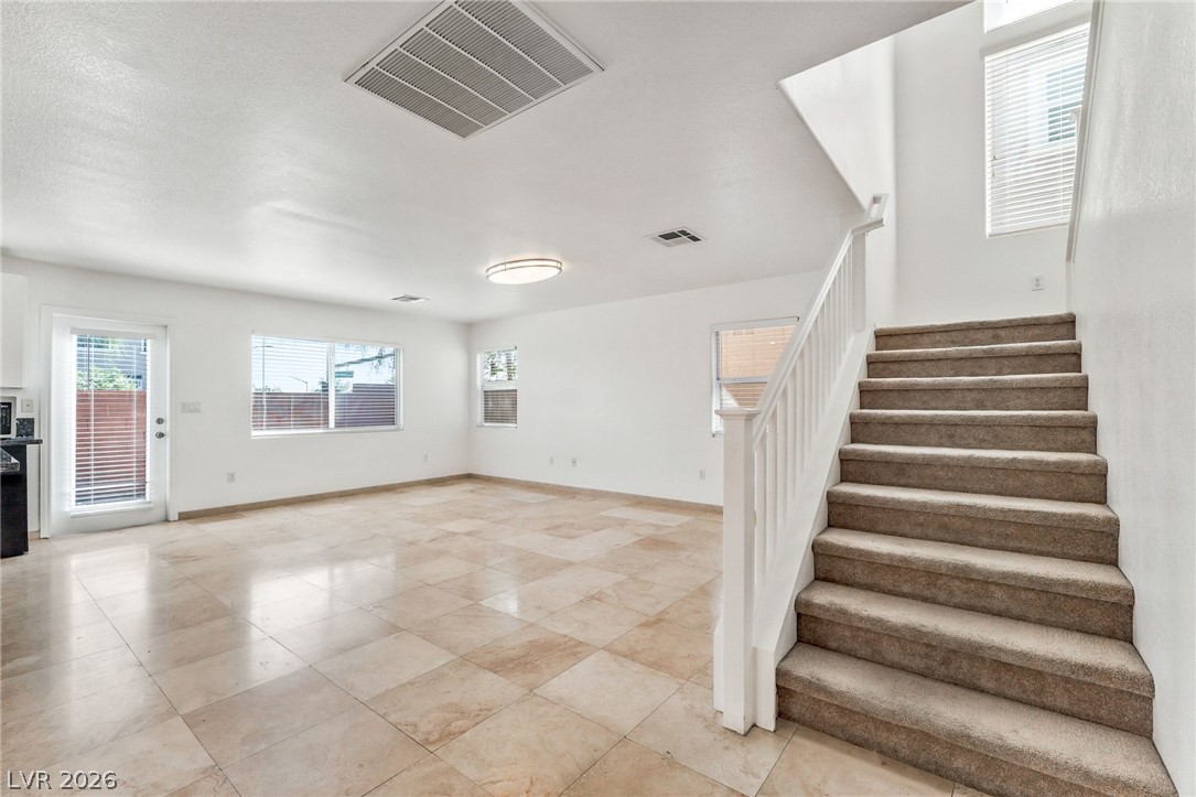 7286 Mosaic Terrace Street Property Photo 4