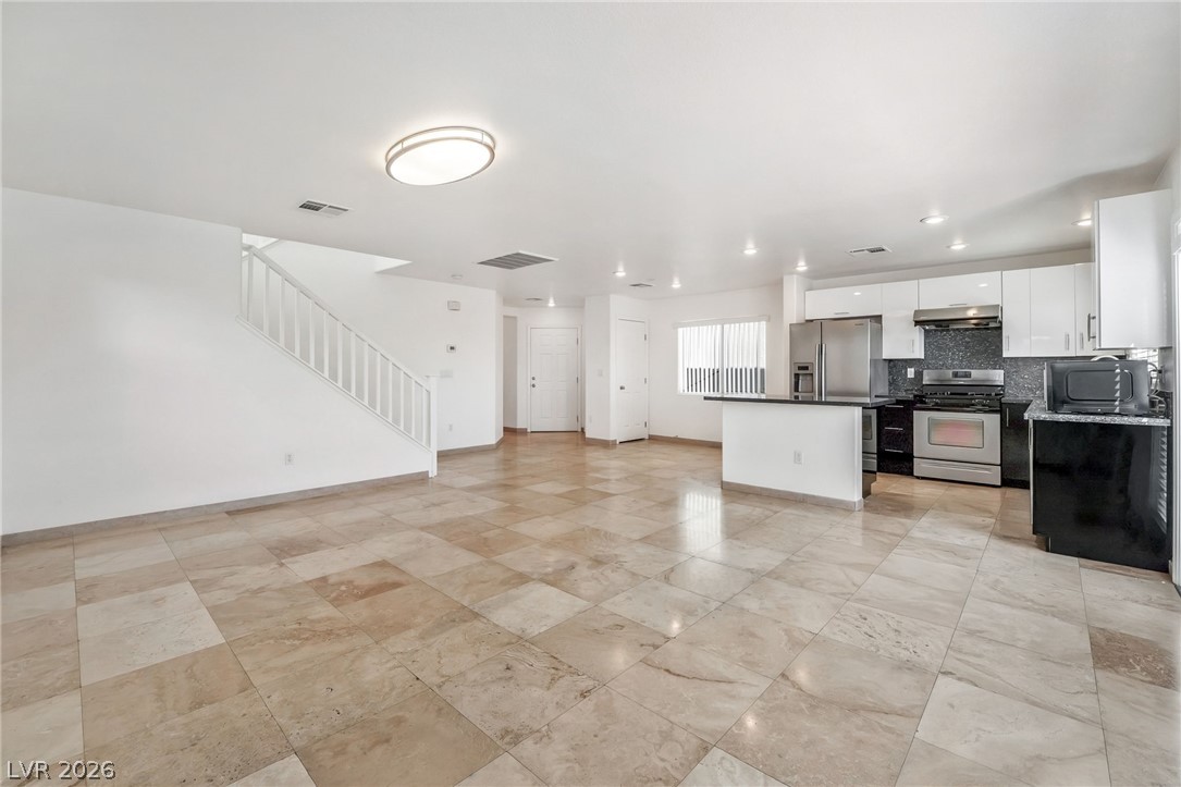 7286 Mosaic Terrace Street Property Photo 5