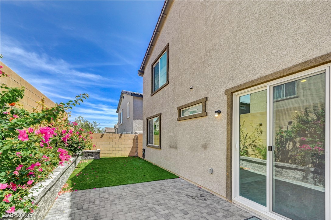10956 Oregano Avenue Property Photo 41