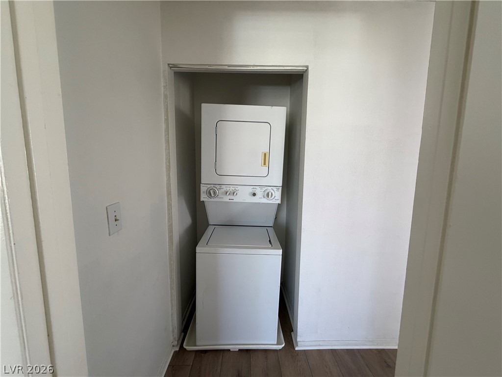 4878 Nara Vista Way 201 Property Photo 11