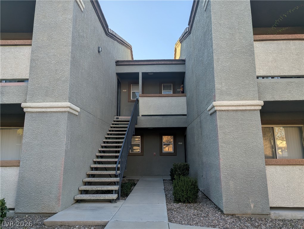555 East Silverado Ranch Boulevard 2171 Property Photo 18