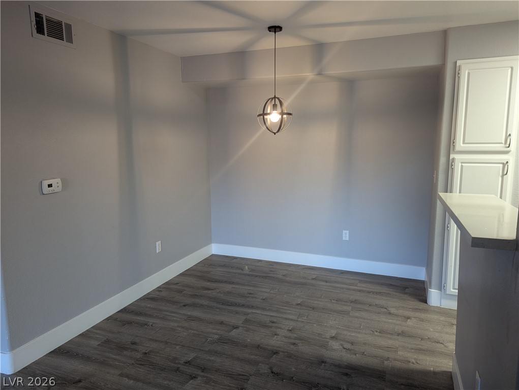 555 East Silverado Ranch Boulevard 2171 Property Photo 29
