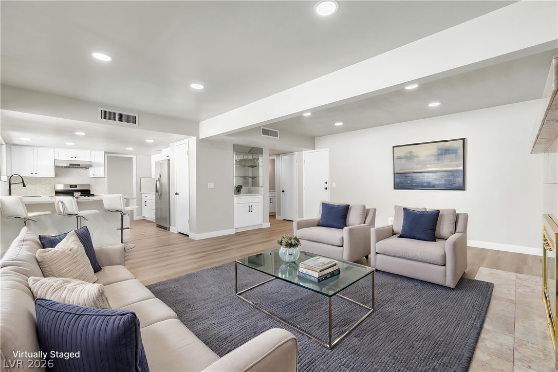 349 Listo Court Property Photo 11
