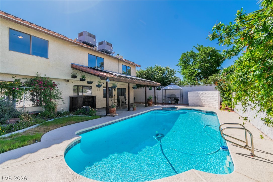 349 Listo Court Property Photo 12