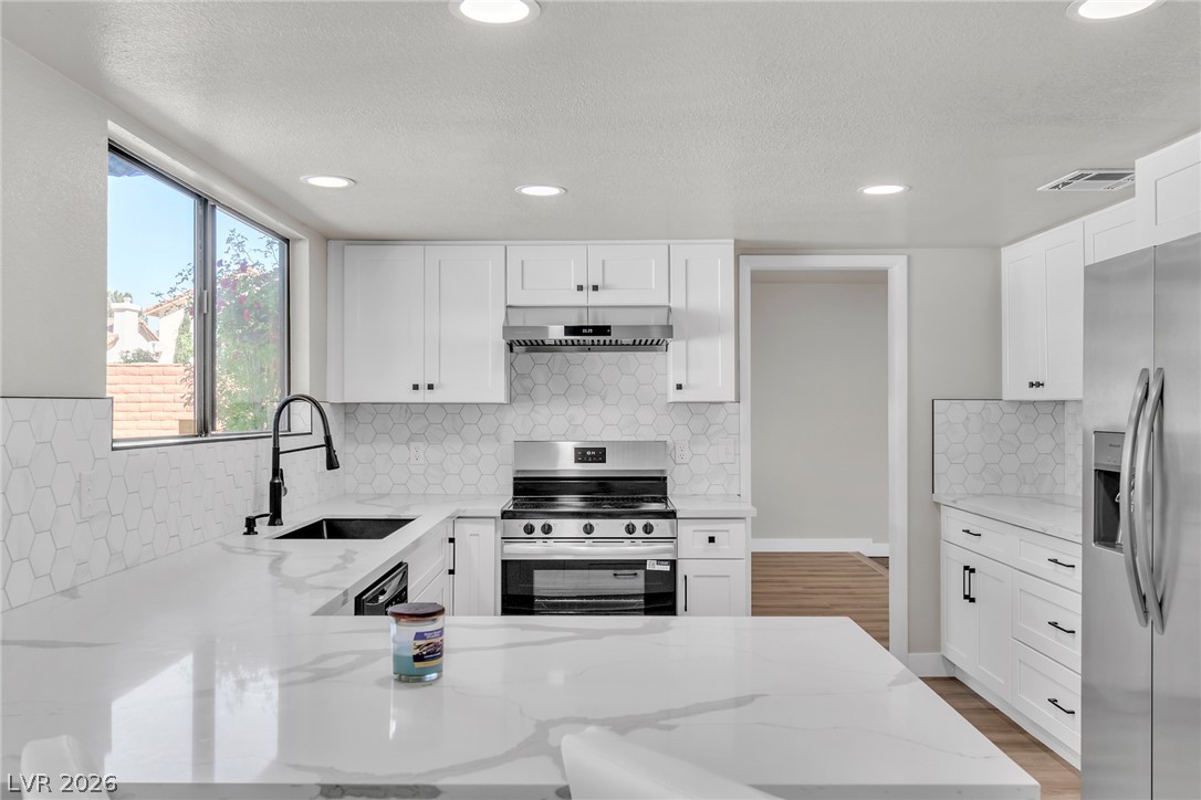 349 Listo Court Property Photo 13