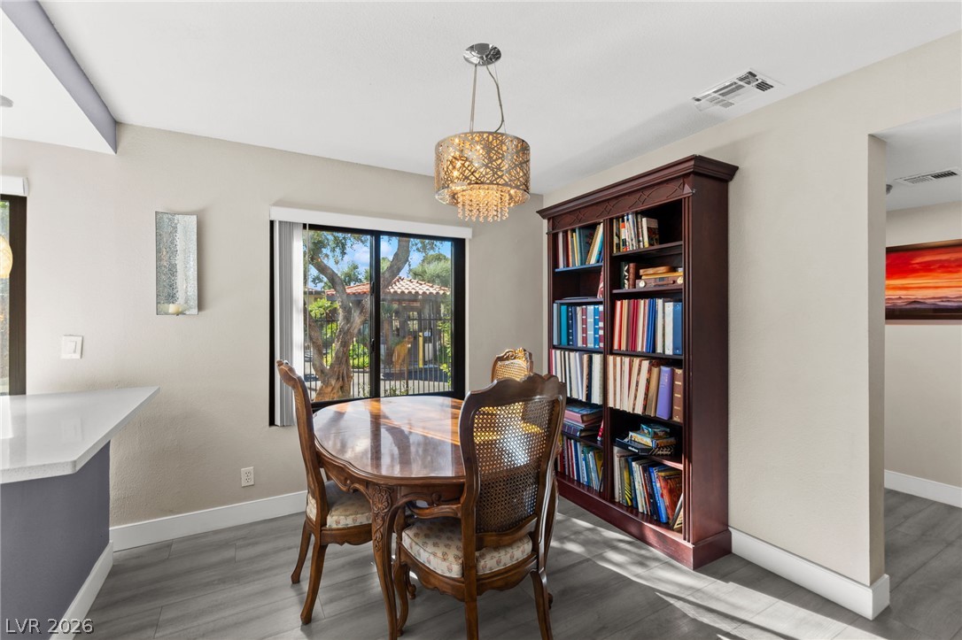 2511 Palmera Drive Property Photo 18