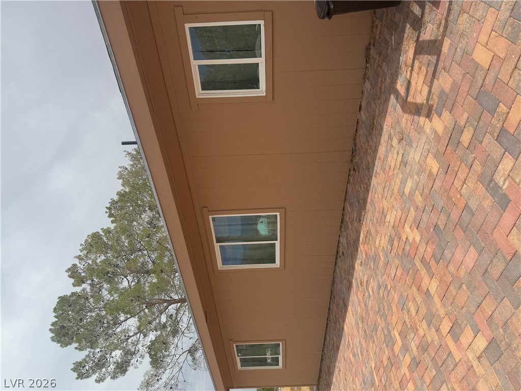 211 Lexis Lane 3 Property Photo 8