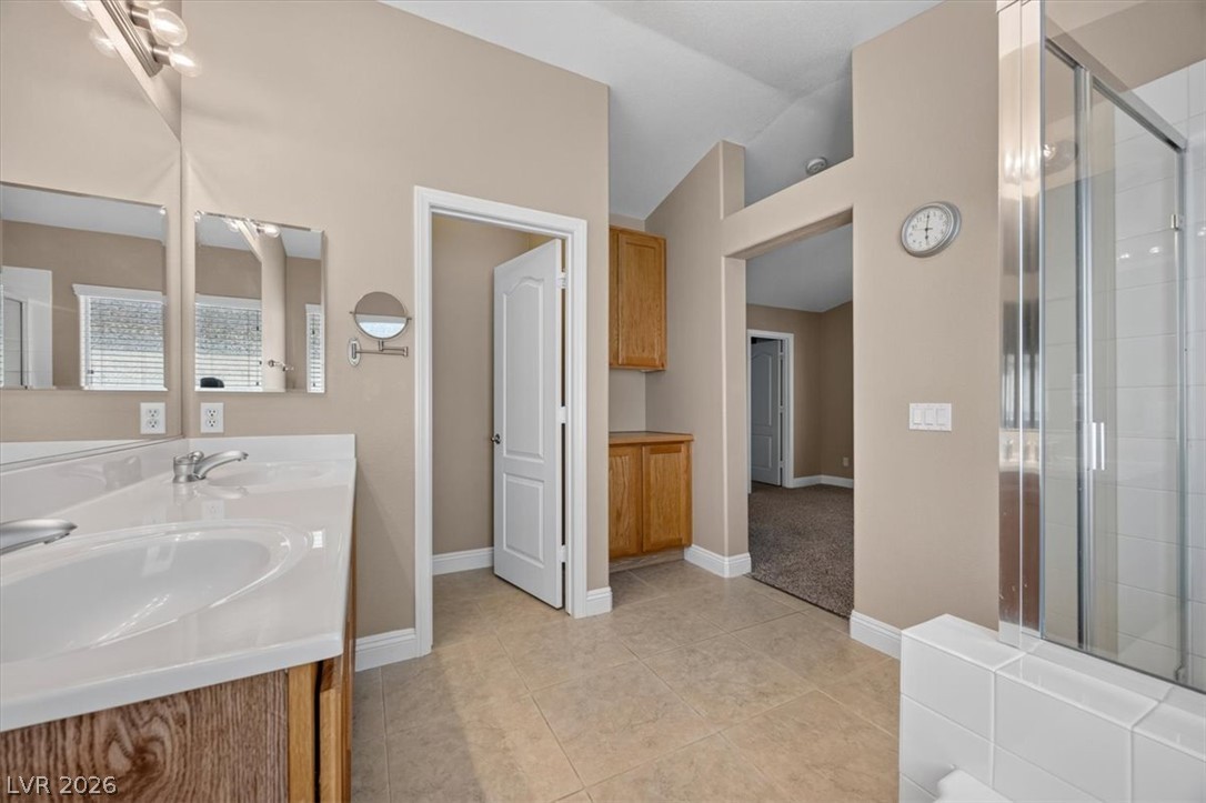 11223 Dahlia Grove Street Property Photo 27