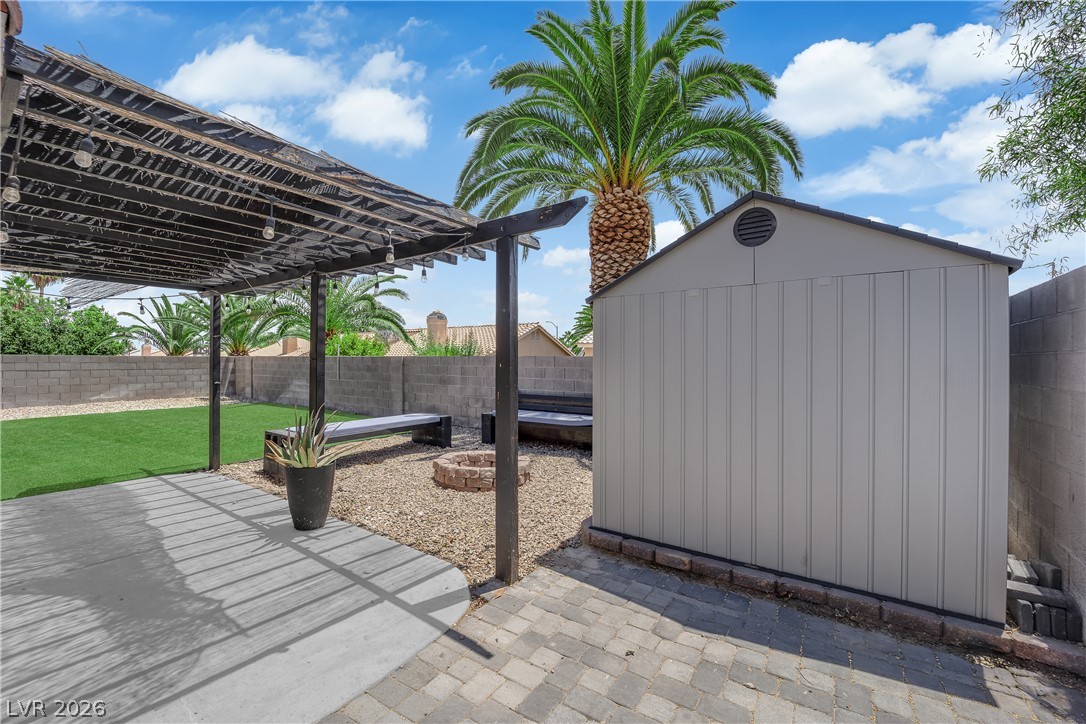 7729 White Grass Avenue Property Photo 29