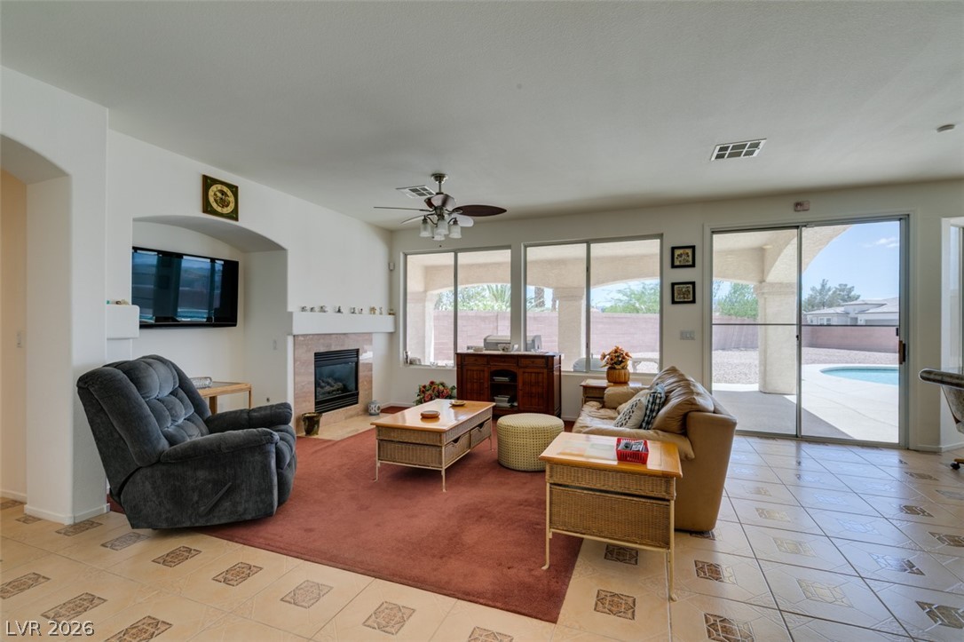 10290 Marion Morrison Court Property Photo 14