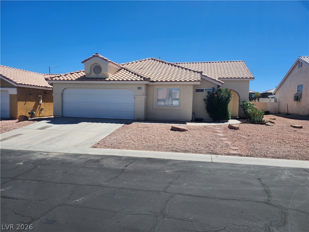 6267 Elvido Avenue Property Photo 3
