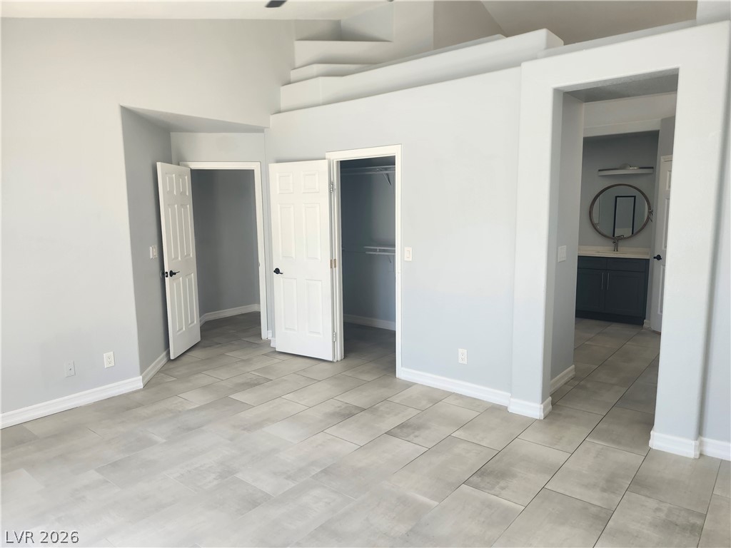 6267 Elvido Avenue Property Photo 21