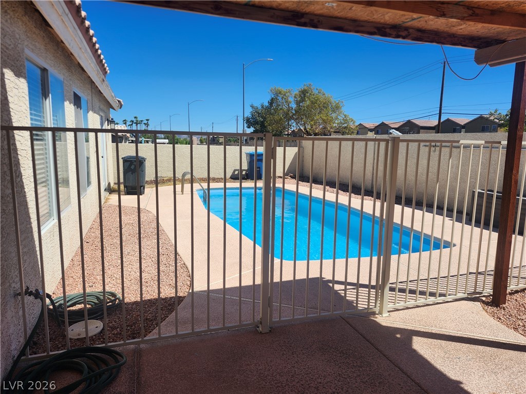 6267 Elvido Avenue Property Photo 40