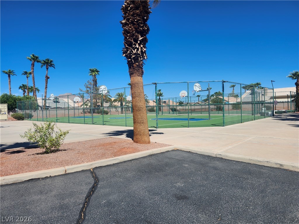 6267 Elvido Avenue Property Photo 45