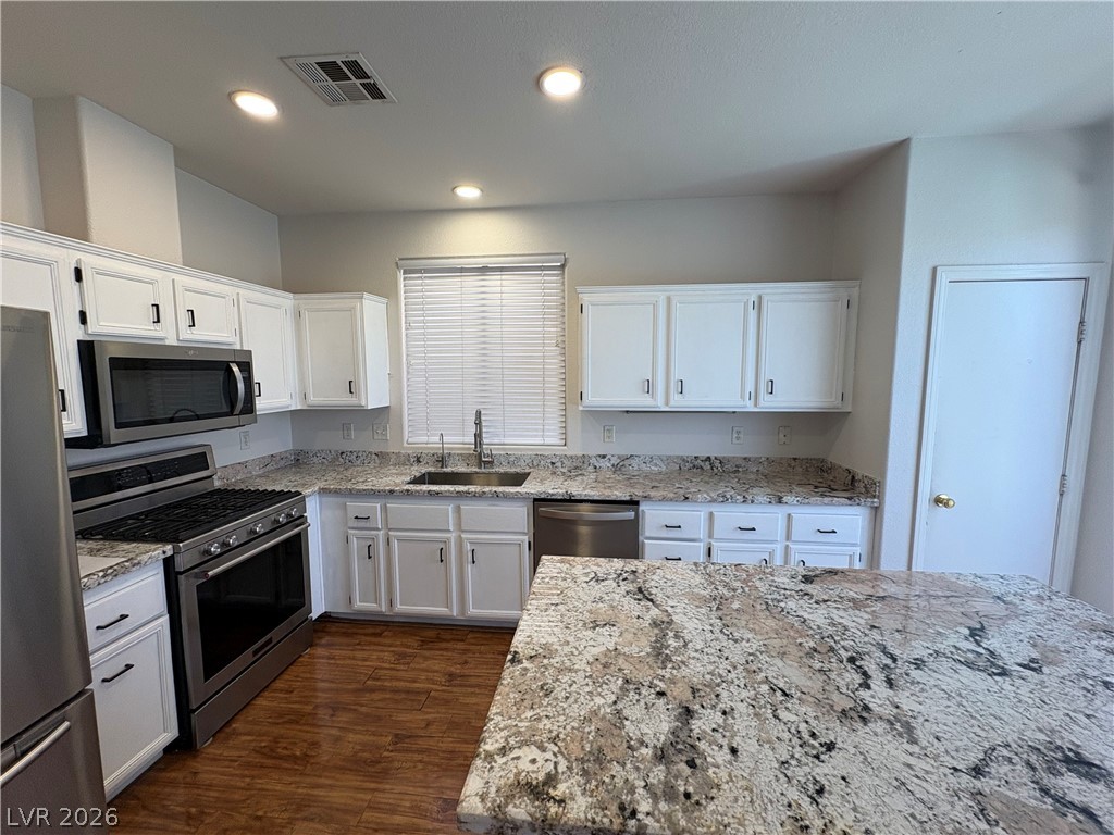 8740 Shady Pines Drive Property Photo 14