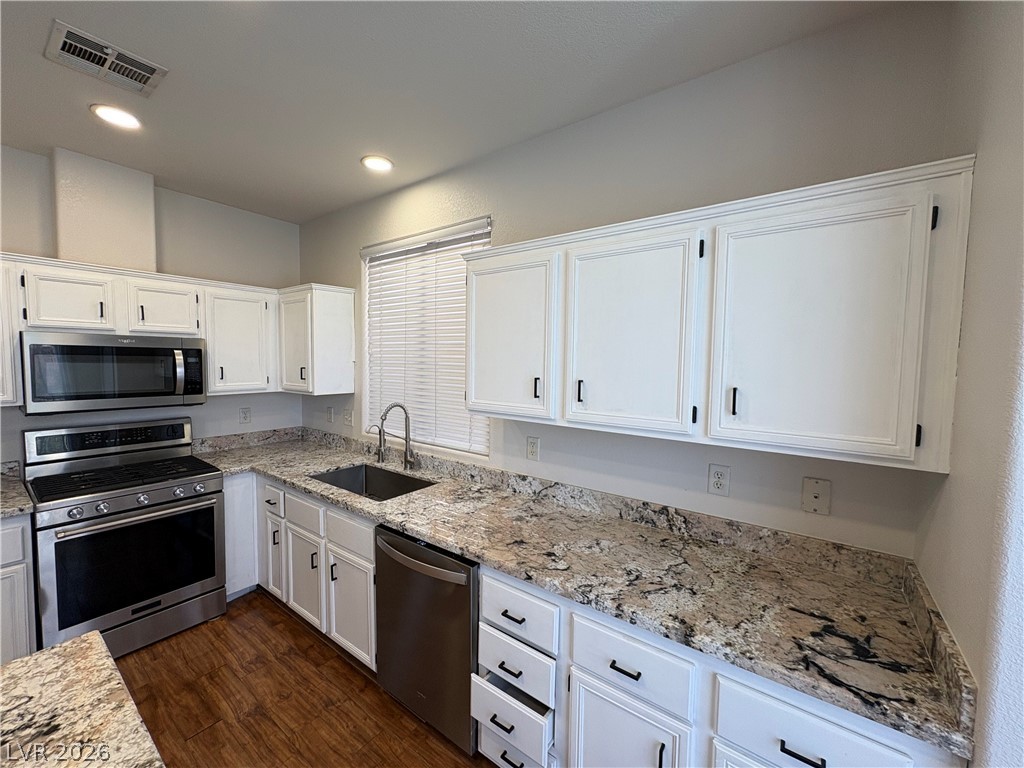 8740 Shady Pines Drive Property Photo 16