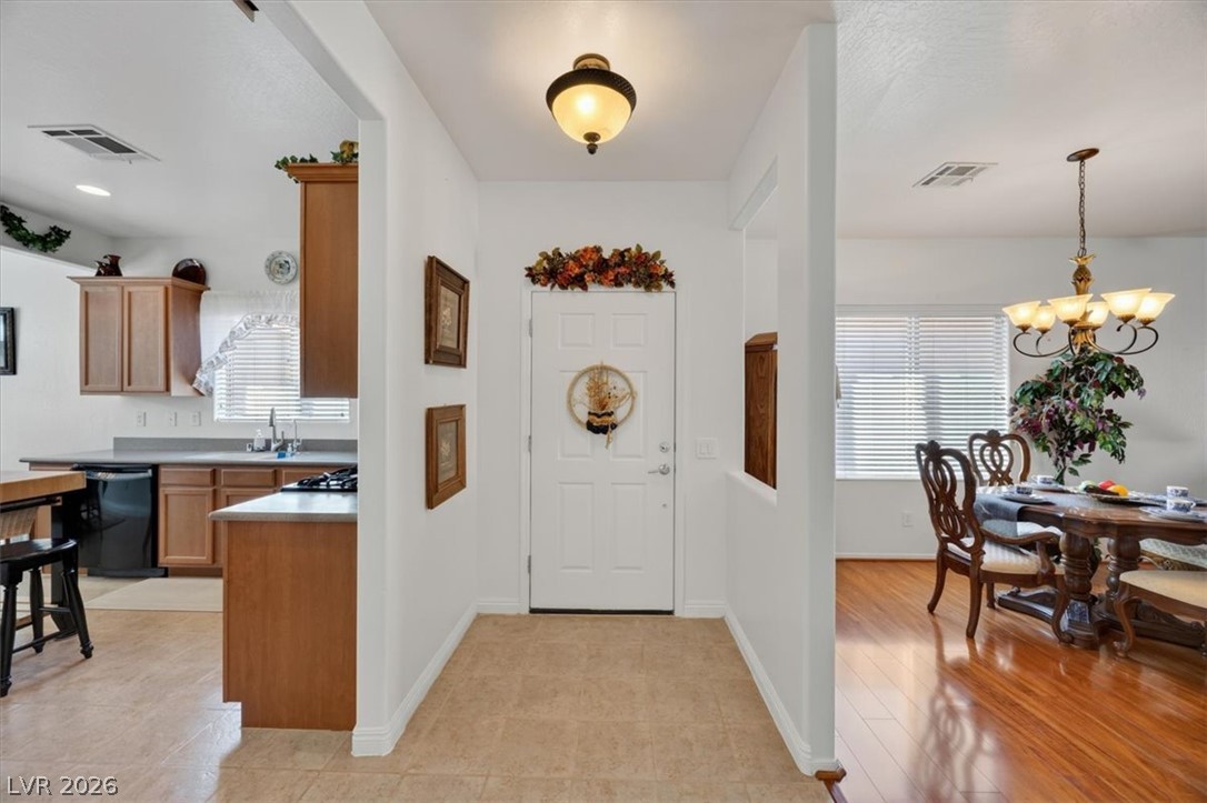 6044 Tokara Avenue Property Photo 4