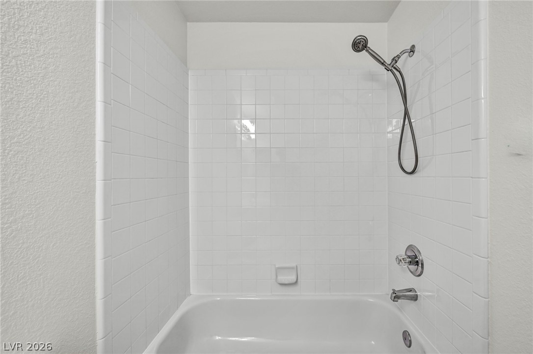 89 Saint Johns Wood Avenue Property Photo 39