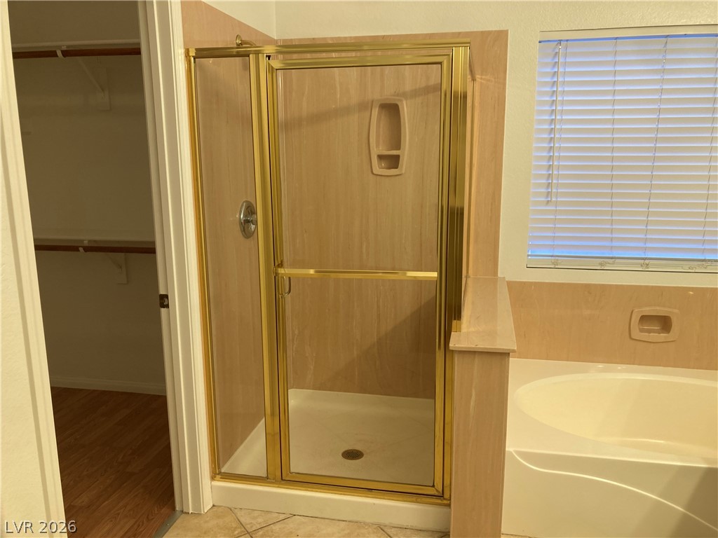 8877 Waltzing Waters Court Property Photo 23