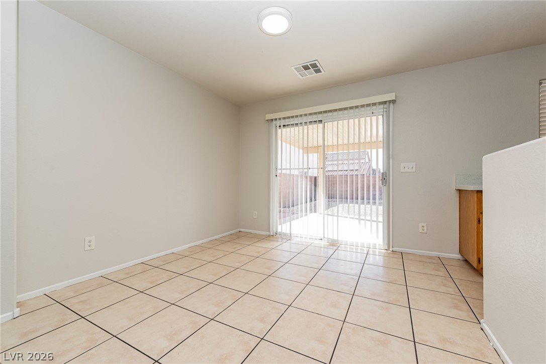 5009 Ironhorse Ranch Avenue Property Photo 8