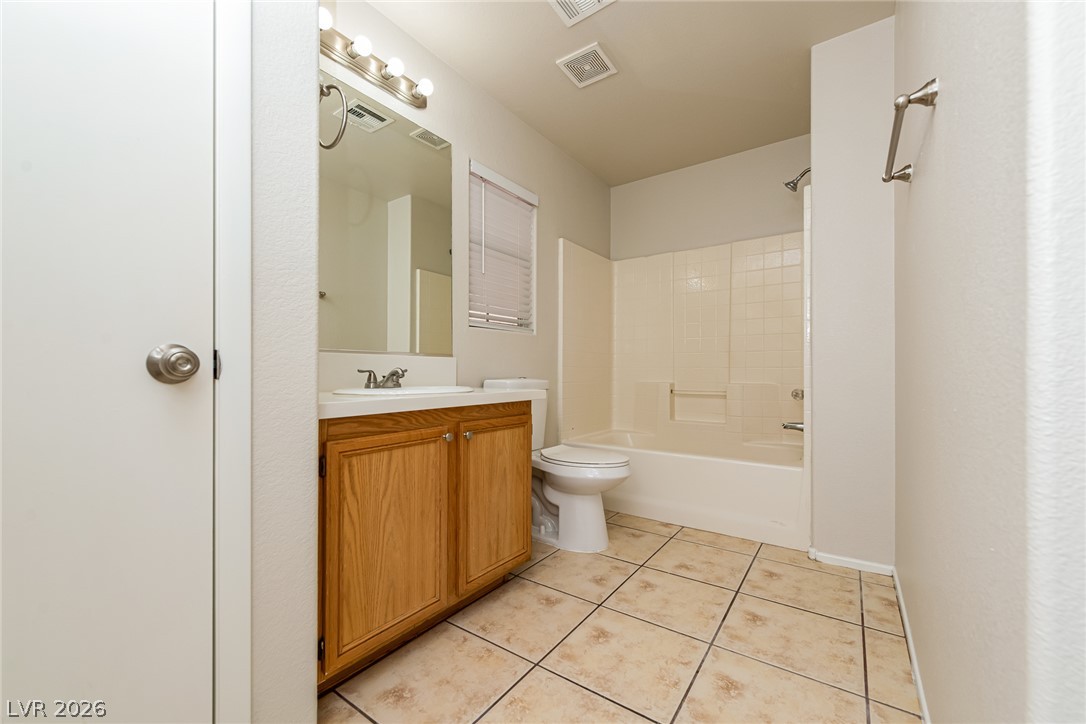 5009 Ironhorse Ranch Avenue Property Photo 14