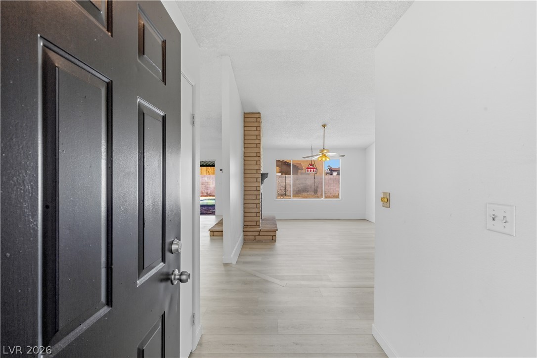 6058 Mirror Lake Drive Property Photo 15