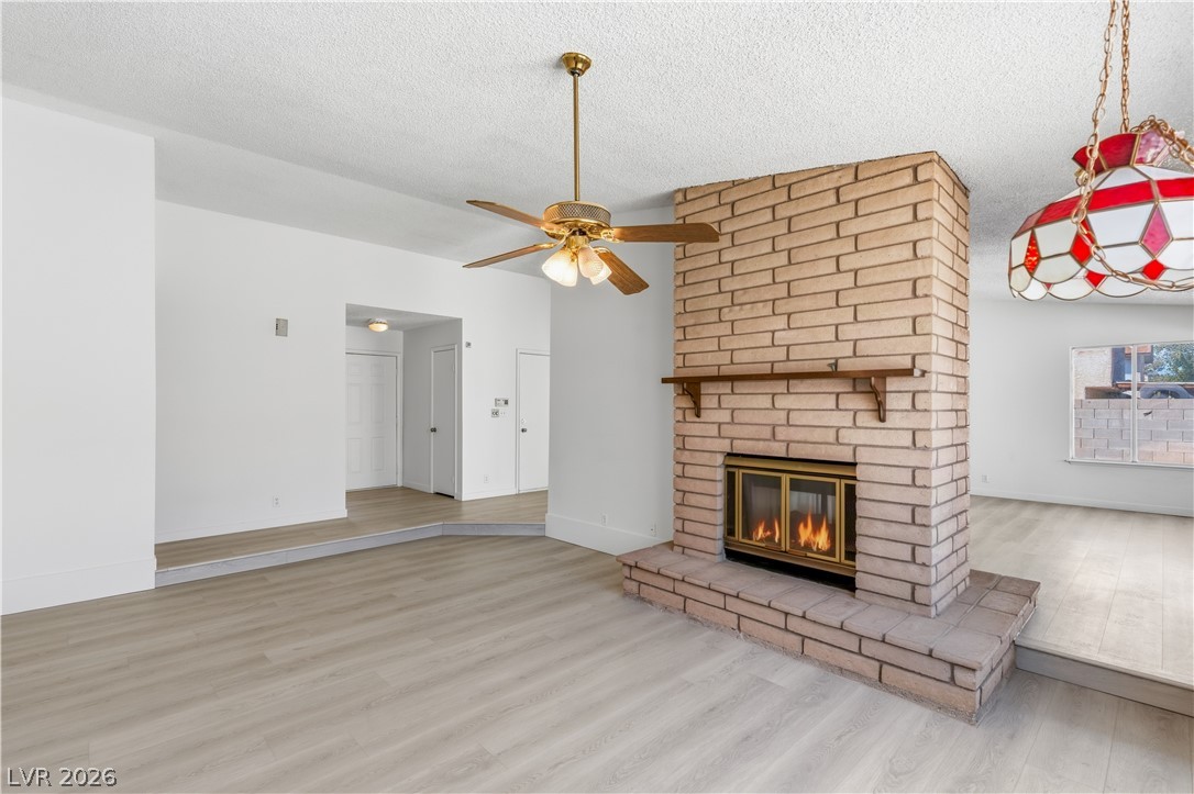 6058 Mirror Lake Drive Property Photo 17