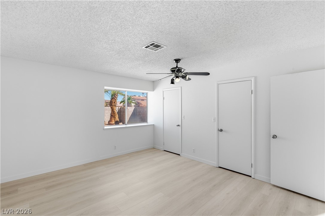 6058 Mirror Lake Drive Property Photo 23