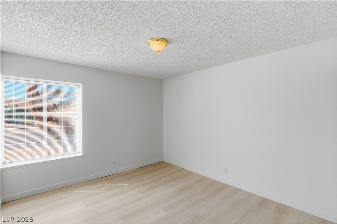 6058 Mirror Lake Drive Property Photo 31