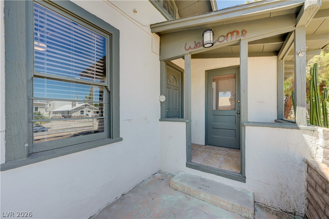 664 Avenue D Property Photo 11