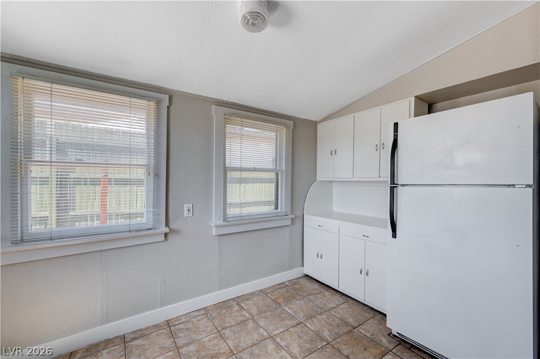 664 Avenue D Property Photo 27