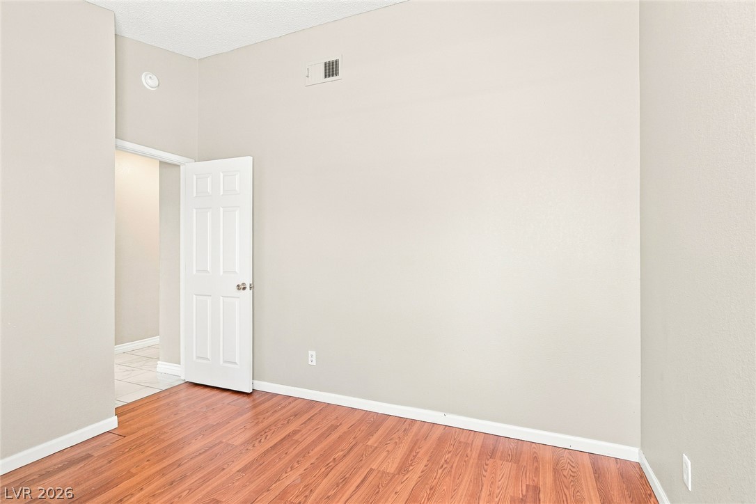 6356 Mint Frost Way Property Photo 15