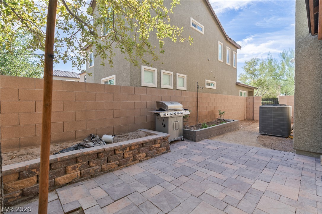 6898 Linda Creek Court Property Photo 27
