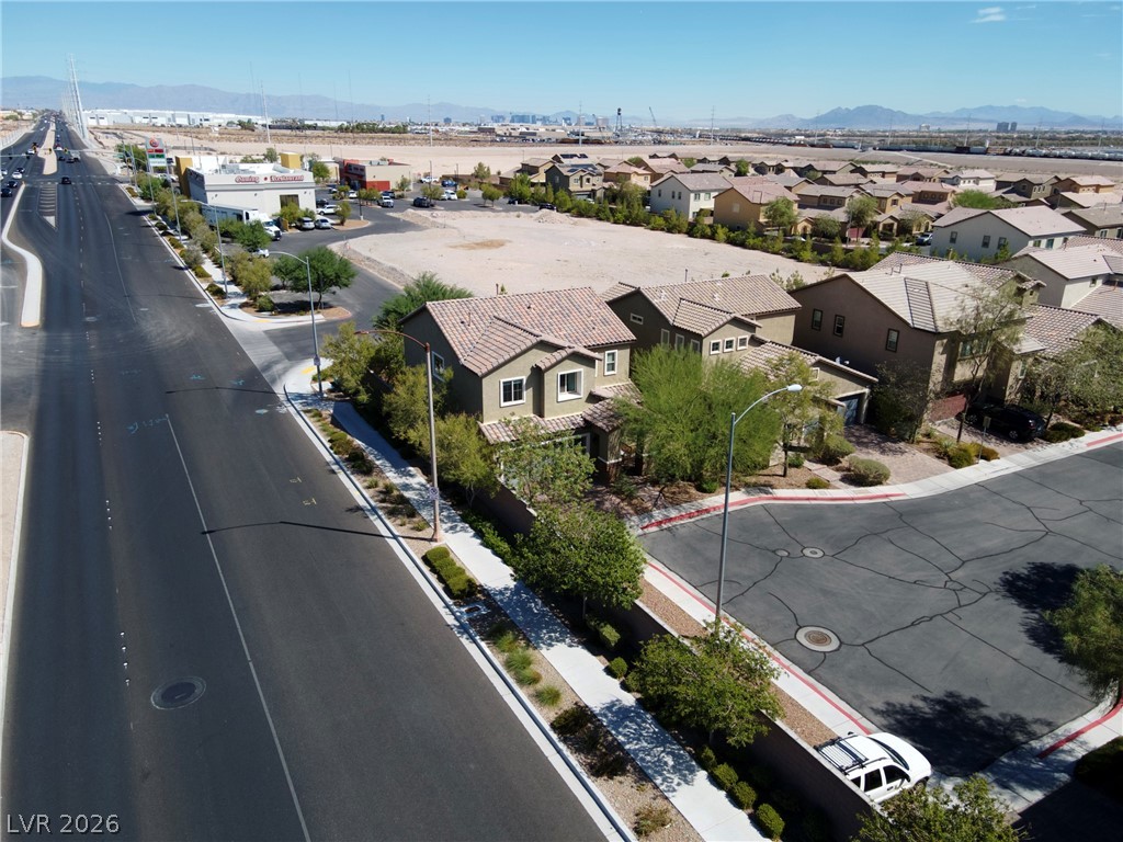 6898 Linda Creek Court Property Photo 31