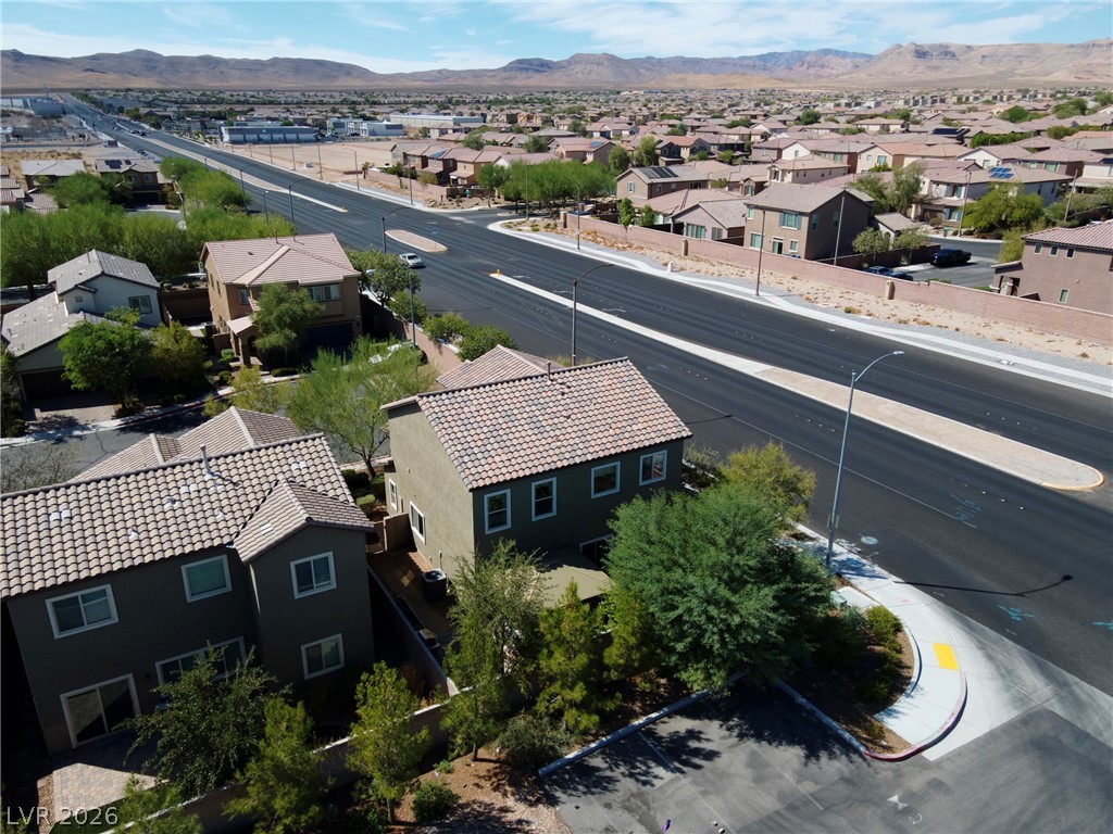6898 Linda Creek Court Property Photo 34