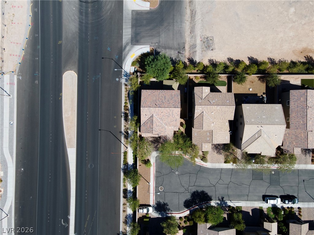 6898 Linda Creek Court Property Photo 35