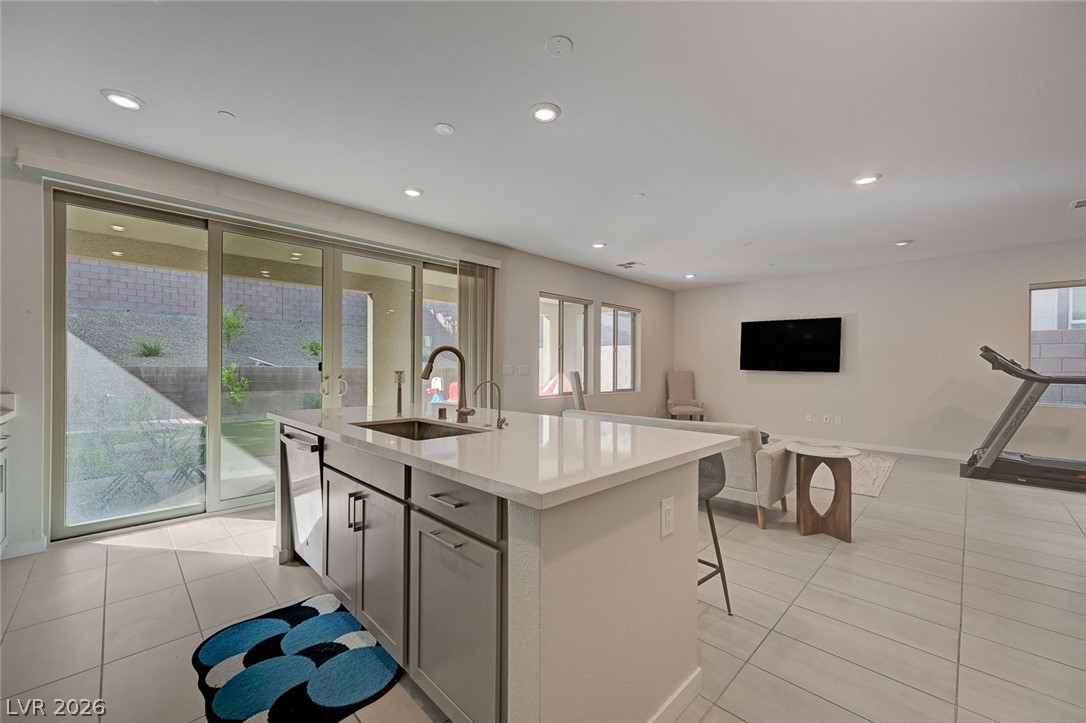 103 Medianoche Street Property Photo 17