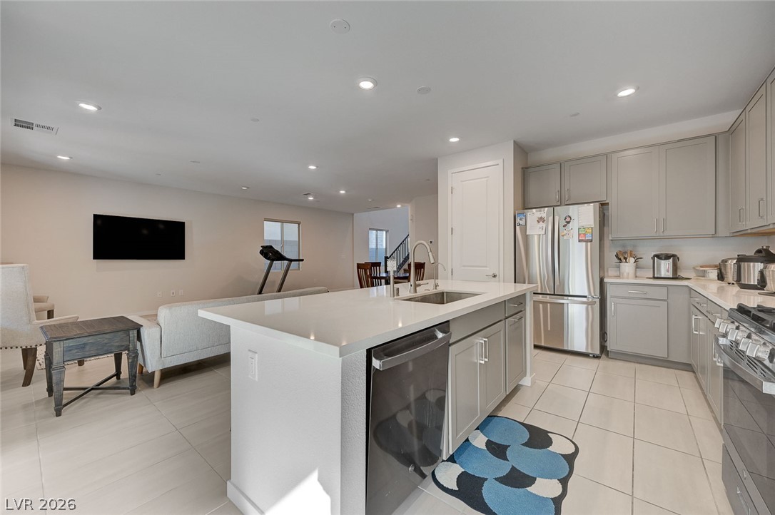 103 Medianoche Street Property Photo 20