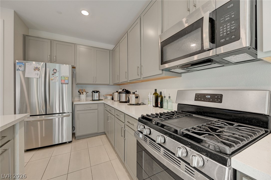 103 Medianoche Street Property Photo 22