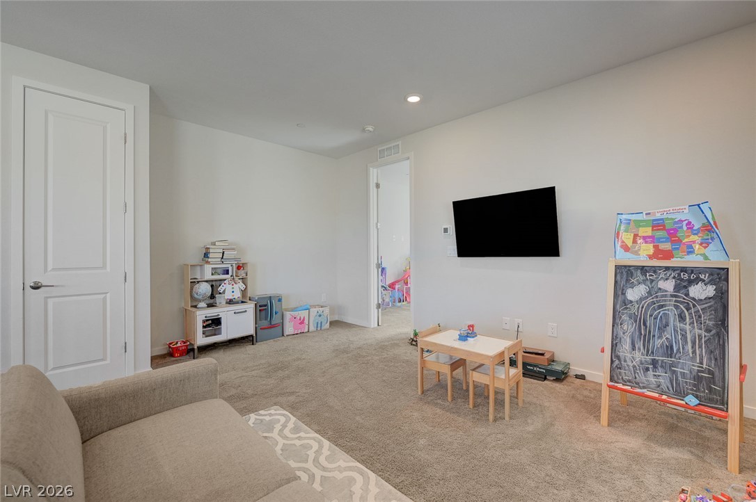 103 Medianoche Street Property Photo 33