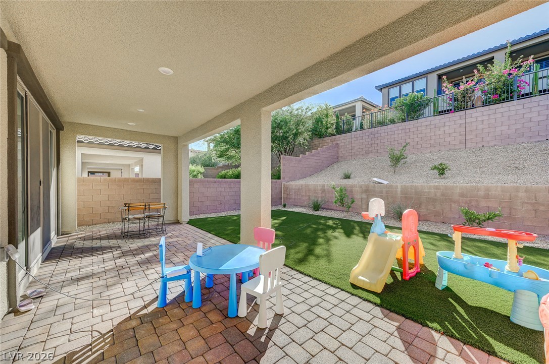 103 Medianoche Street Property Photo 53