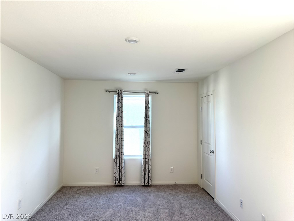 9562 Granville Bridge Street Property Photo 3