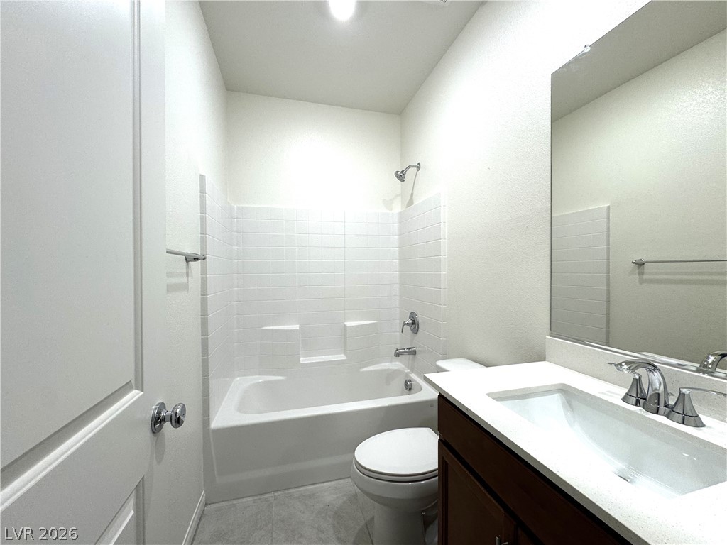9562 Granville Bridge Street Property Photo 5
