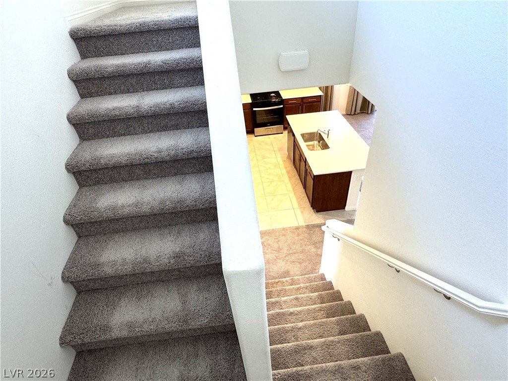 9562 Granville Bridge Street Property Photo 13