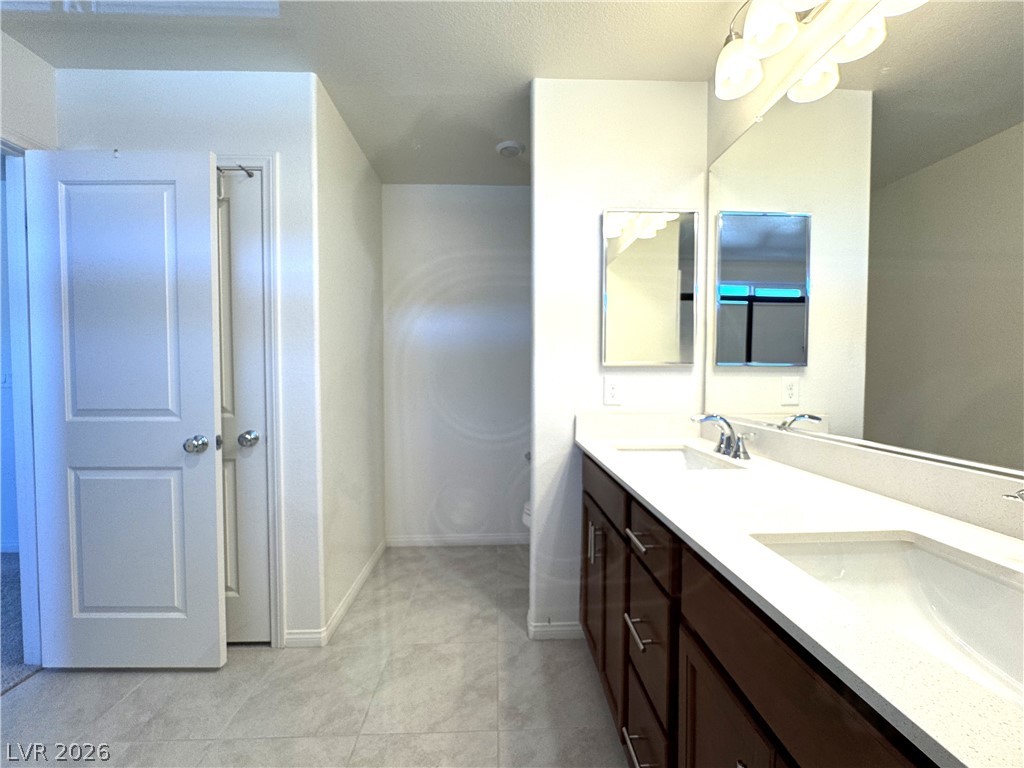 9562 Granville Bridge Street Property Photo 18