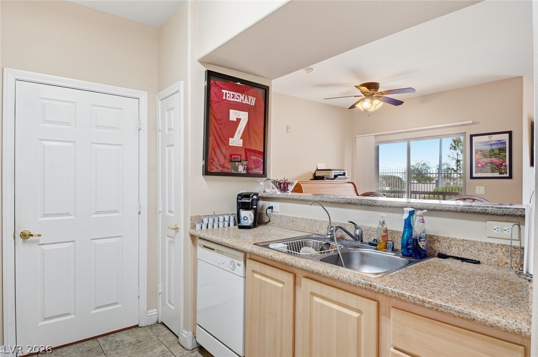 8000 Badura Avenue 1074 Property Photo 18